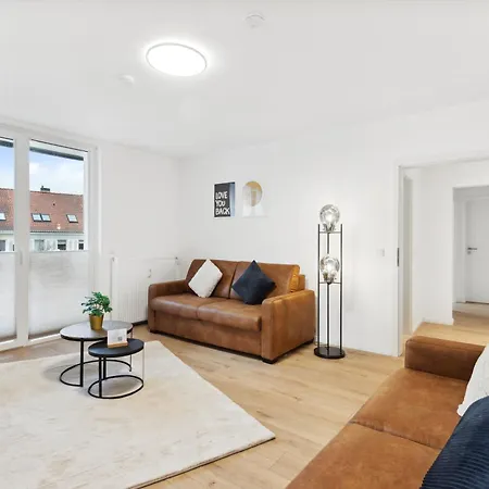 Wohnliebe, Zentral, Klinik, Gop Variete-theater, Langzeitaufenthalt Apartamento