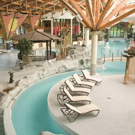 Wohnliebe, Zentral, Klinik, Gop Variete-theater, Langzeitaufenthalt